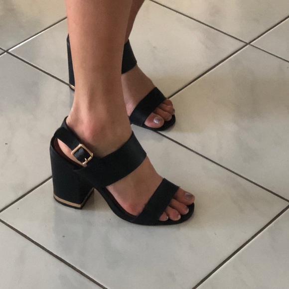 Steve Madden Shoes - Steve Madden Sandals